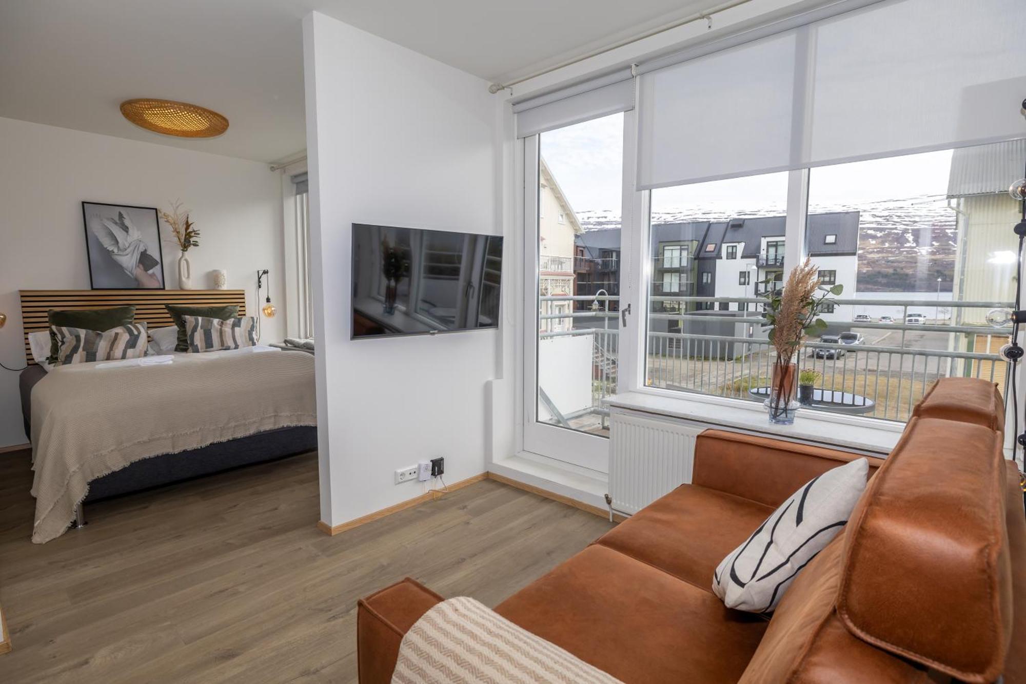 Charming Deluxe Apartment Akureyri Szoba fotó