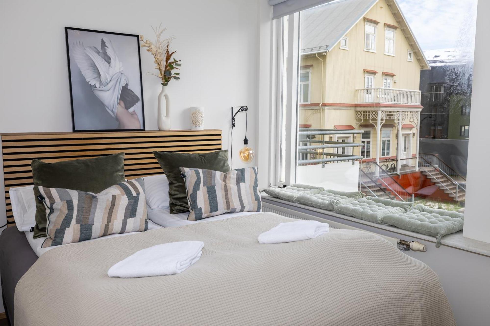 Charming Deluxe Apartment Akureyri Szoba fotó