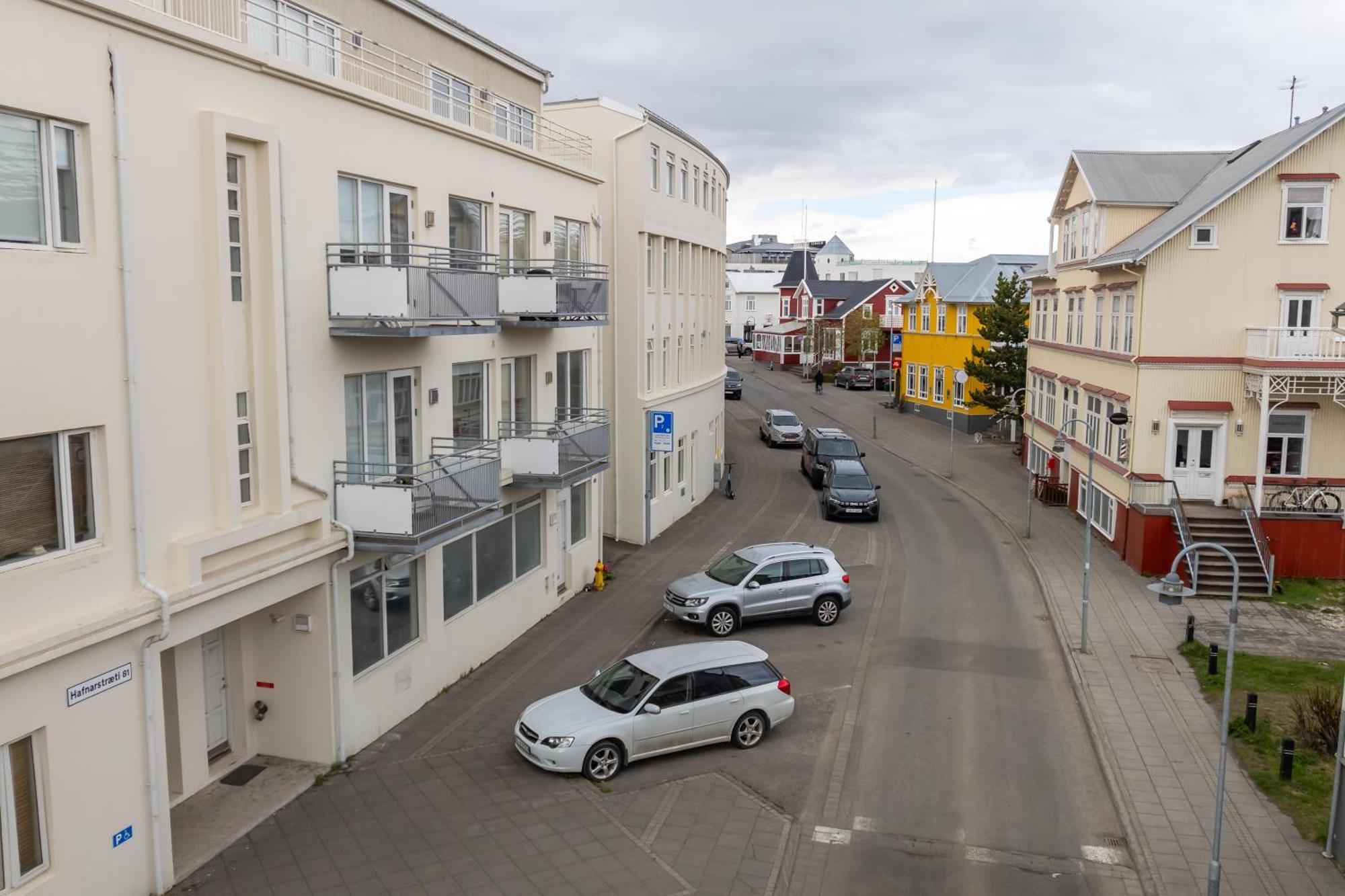 Charming Deluxe Apartment Akureyri Szoba fotó